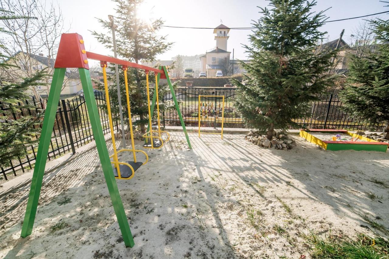 Hotel Solomiya Truskavets Bagian luar foto