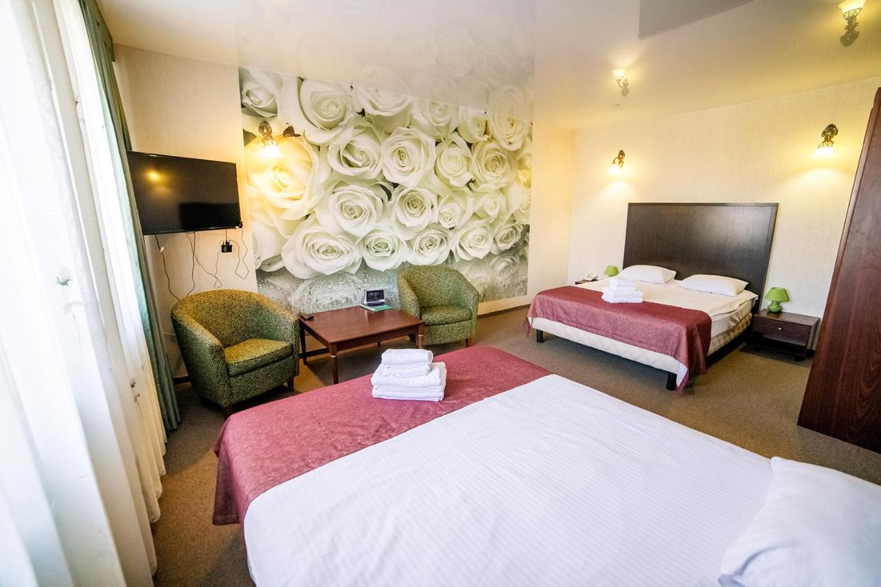 Hotel Solomiya Truskavets Bagian luar foto