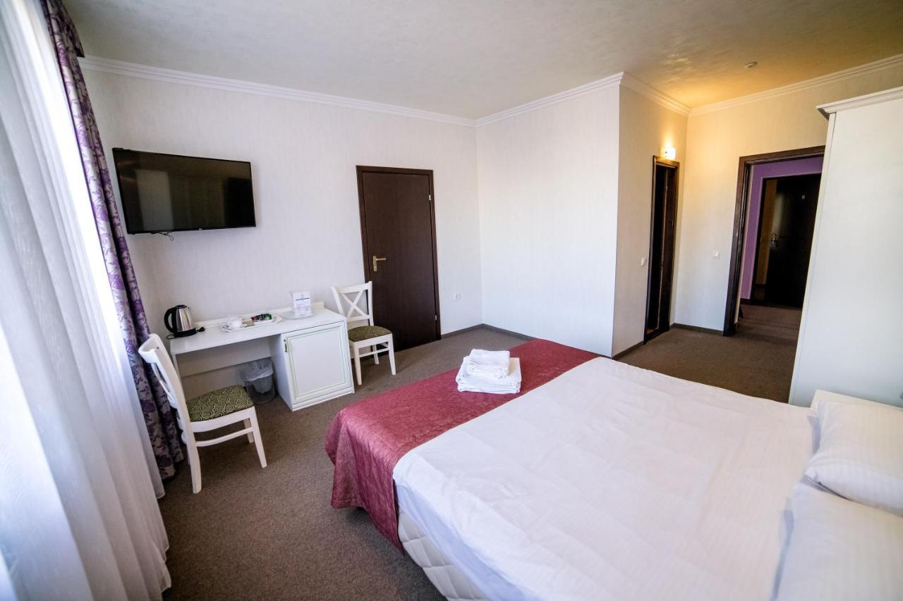 Hotel Solomiya Truskavets Bagian luar foto